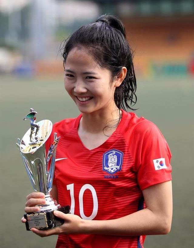 药屋少女